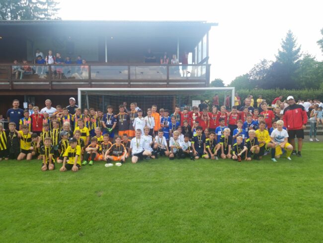 Gruppenbild-1