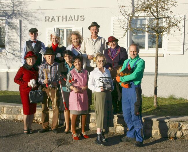 Gruppenbild 100 gültig