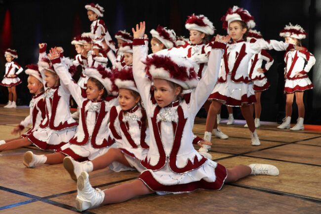 Gardetreffen-02-RoteGlitzer-Ebnat (2)