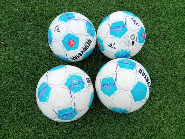 Fussball 2