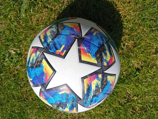 Fussball 5